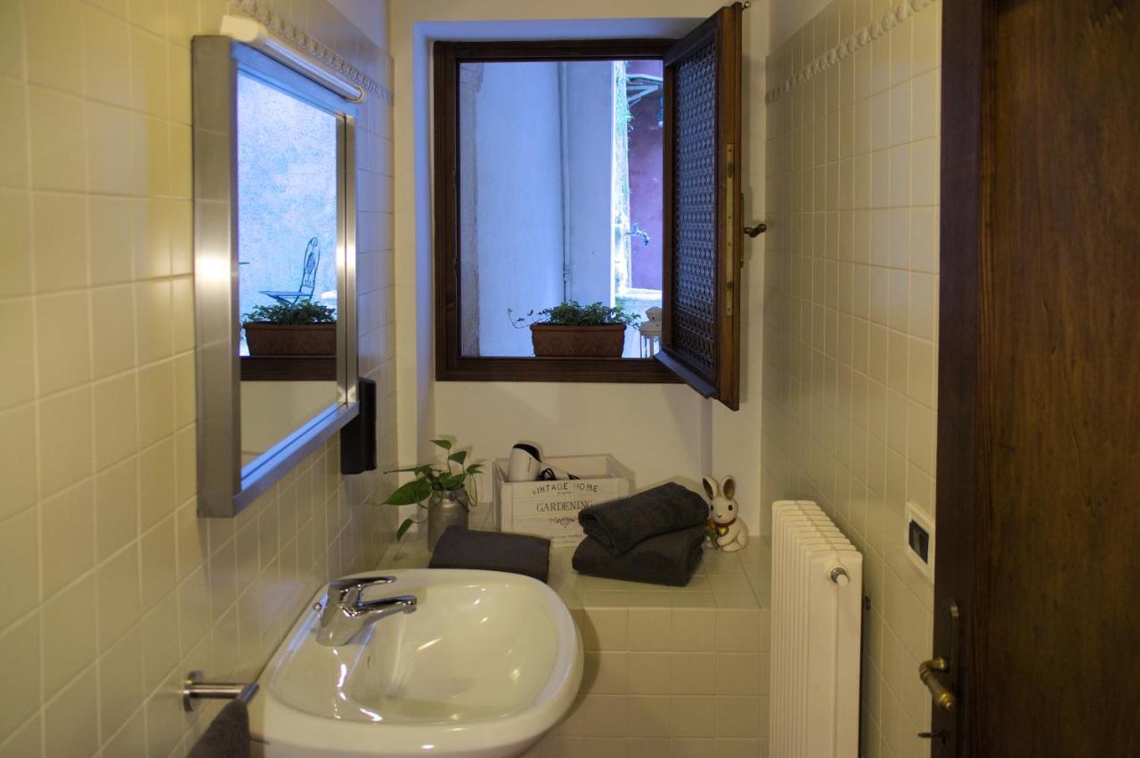 Accogliente Locale Con Terrazzo In Centro Storico Apartment Vittorio Veneto Exterior photo